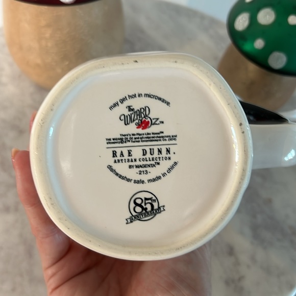 Rae Dunn Wizard of Oz NO PLACE LIKE HOME coffee mug- brand new - Picture 4 of 4